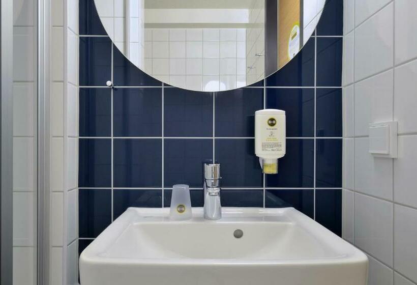 Номер Стандарт, B&b Hotel Aachen Würselen