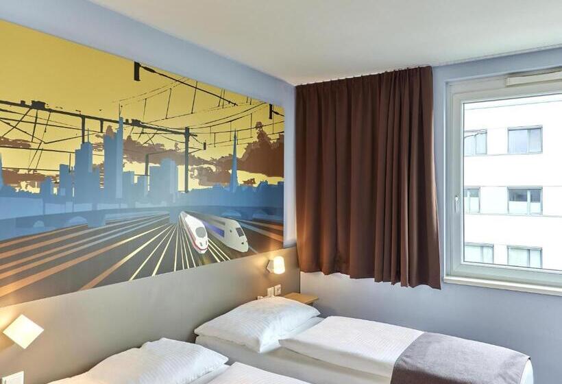 Номер Стандарт, B&b Hotel Saarbrücken Hbf