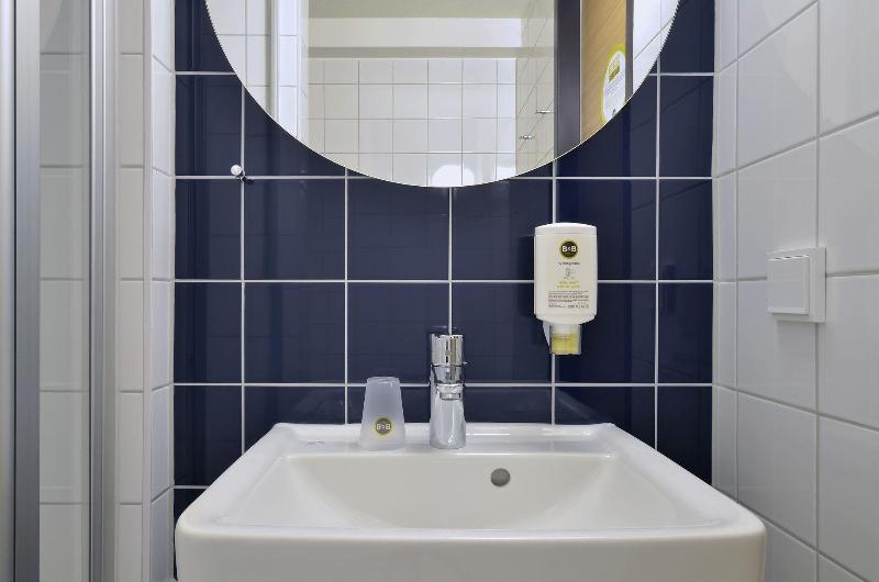 Номер Стандарт, B&b Hotel Aachen Würselen