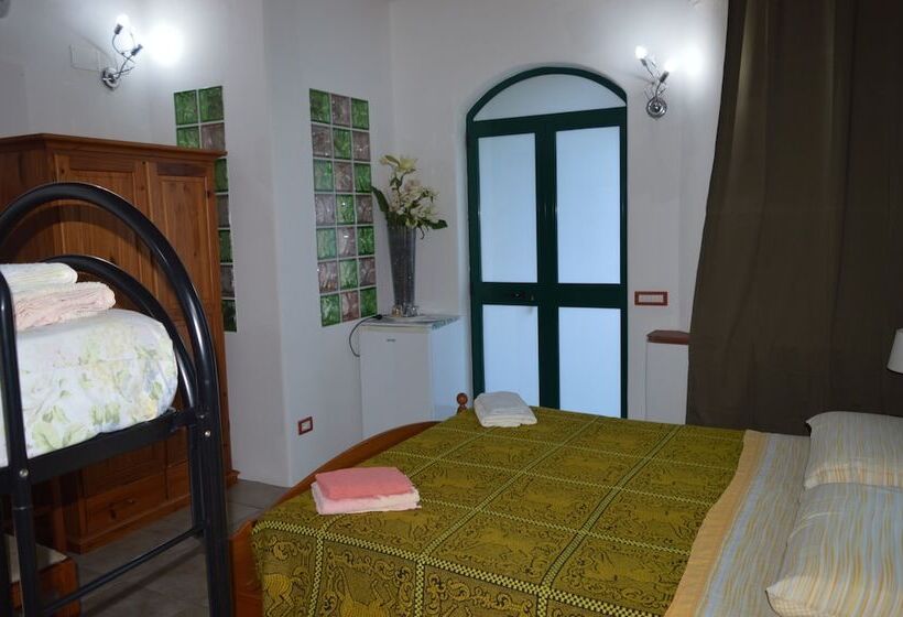 Четырехместный Номер Стандарт, B&b Il Giardino Segreto