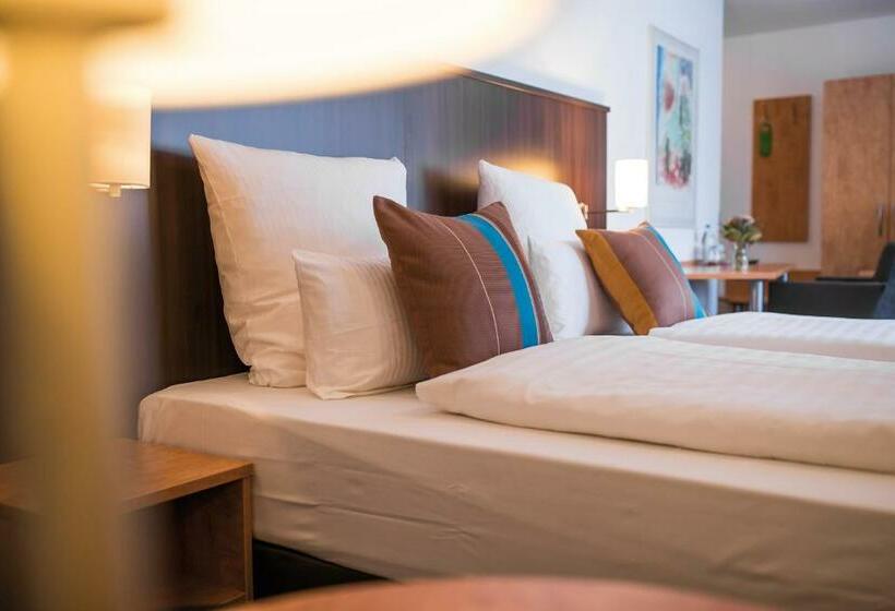 Номер Стандарт, Centro Hotel U No1, Trademark Collection By Wyndham