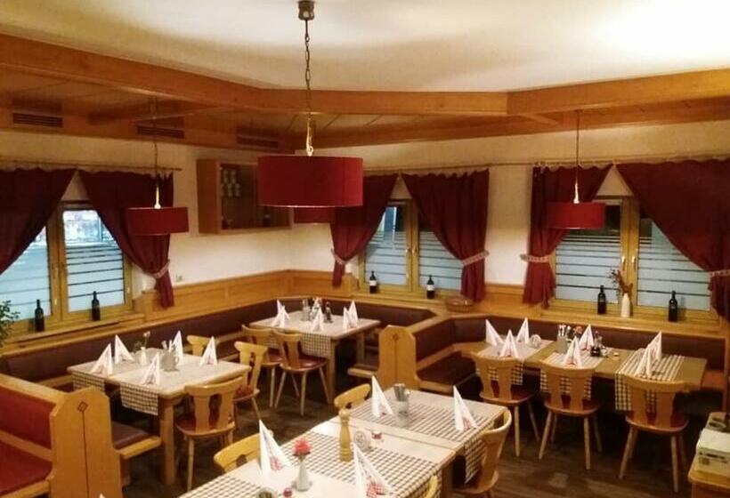 اتاق لوکس, Gasthof Falter