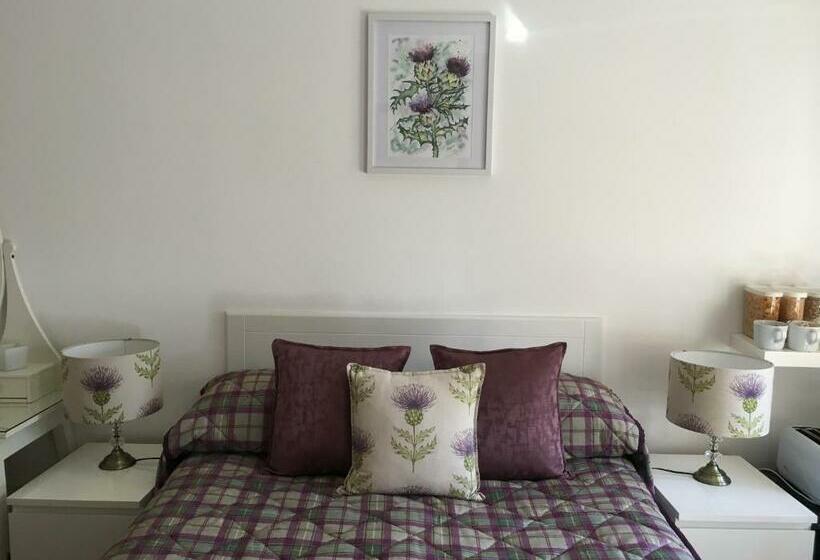 Номер Стандарт, Alderdale B&b