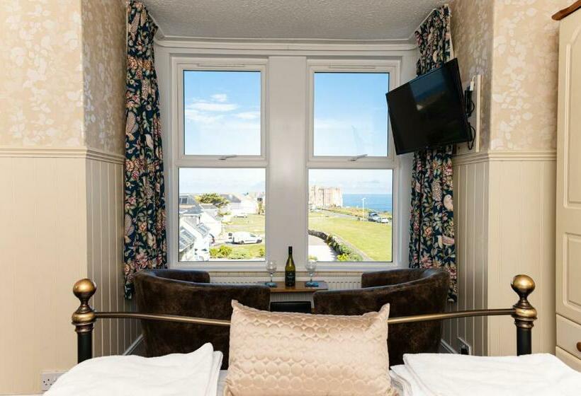 Номер Стандарт Вид на Море, Bosayne Guest House