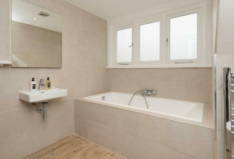 Номер Deluxe Вид на Море Боковой, Bay Tree Broadstairs
