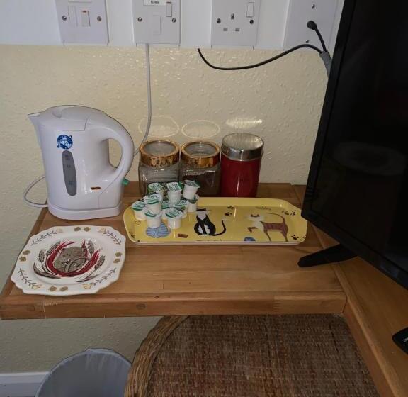 Номер Стандарт, Brafferton Guest House