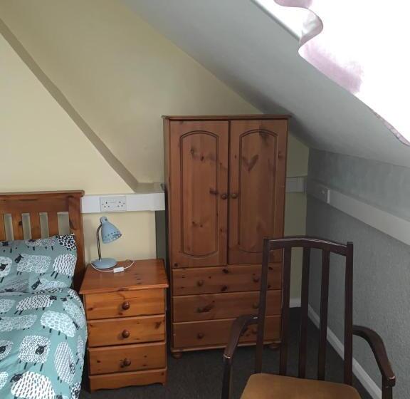 Номер Стандарт, Brafferton Guest House