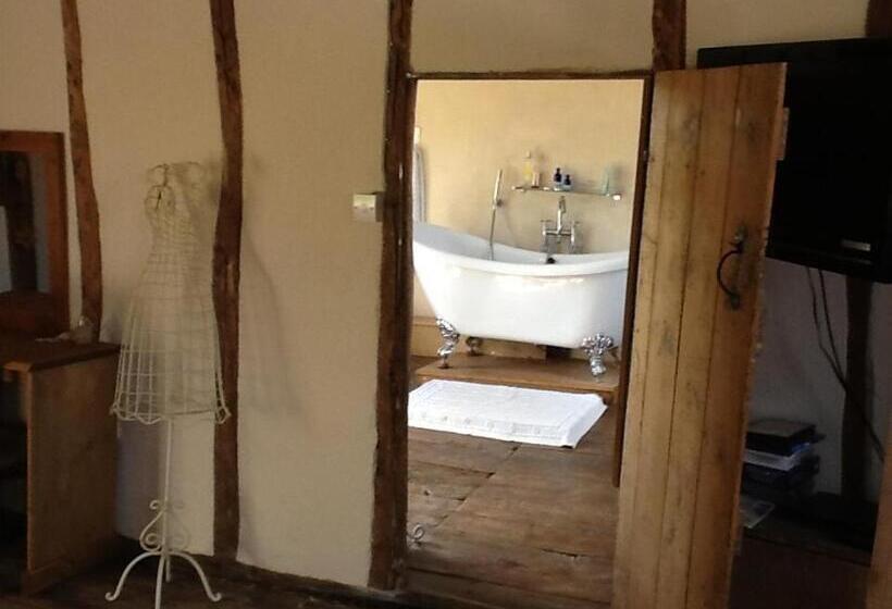 Номер Deluxe Кровать Кинг, Valley Farmhouse B&b
