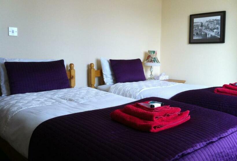 Quarto Estandar, The Horseshoe