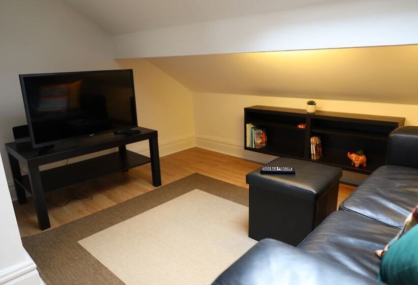 דירת חדר, Wayfarers Independent Hostel