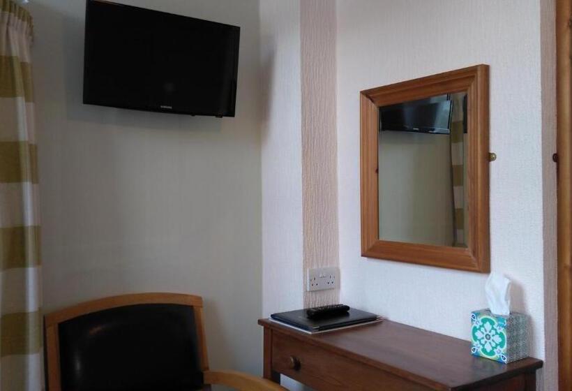 Номер Стандарт, Swiss Court Guest House