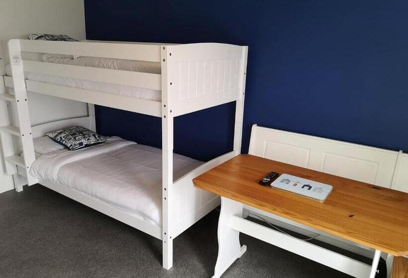 Family Suite, The Sunfold
