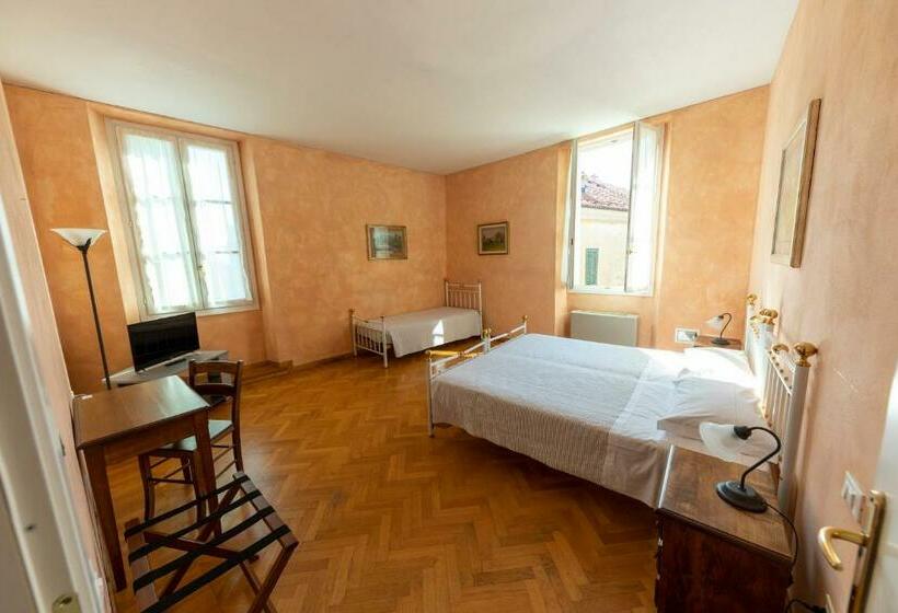 スタンダードルーム, Albergo Dell Academia