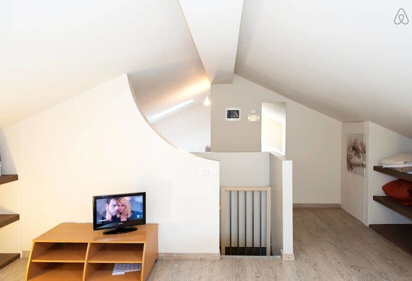 Suíte, Flat 2015