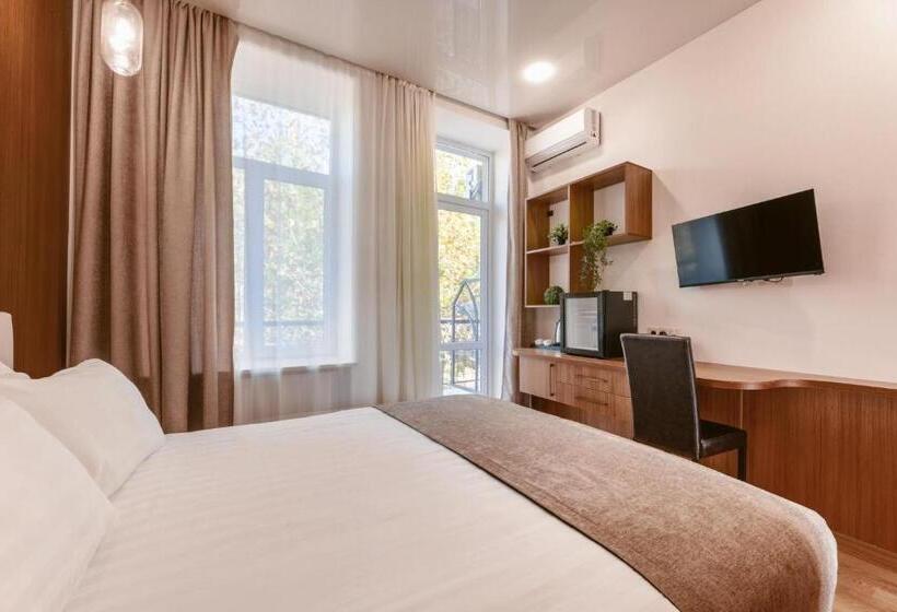اتاق لوکس با بالکن, Park Hotel Tskaltubo   Balneo Resort