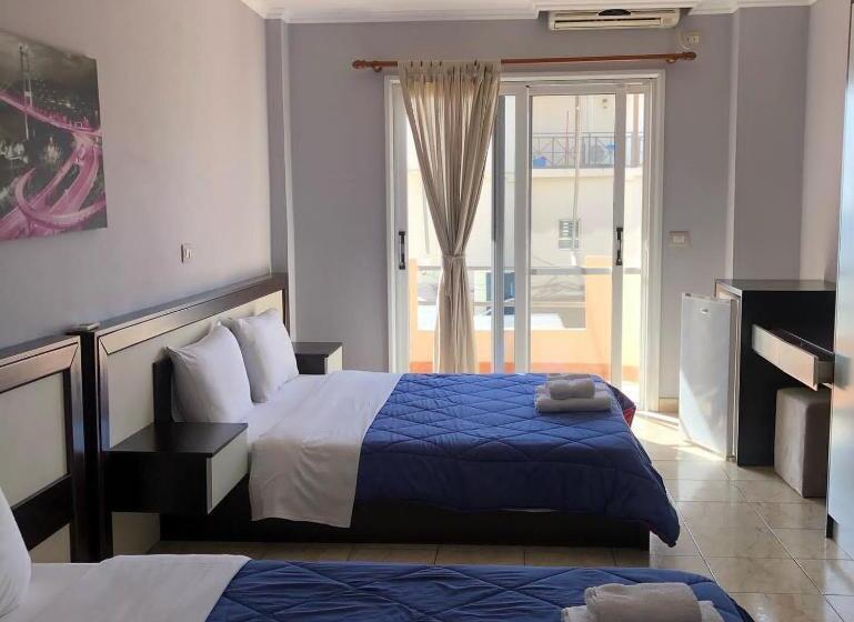 Triple Room Sea View, Kolagji