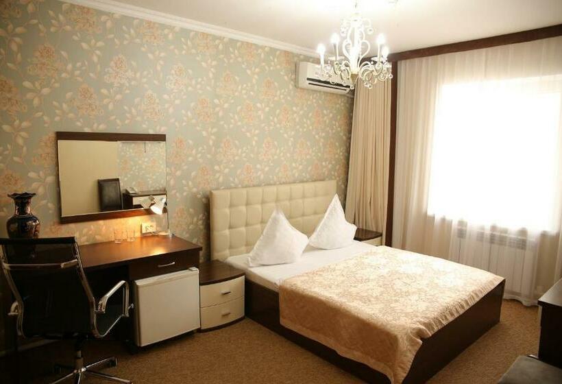اتاق استاندارد, Sweet Home