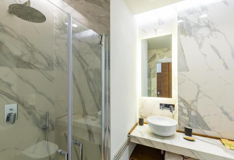 اتاق لوکس با چشم‌انداز دریا, B&b Civico 33