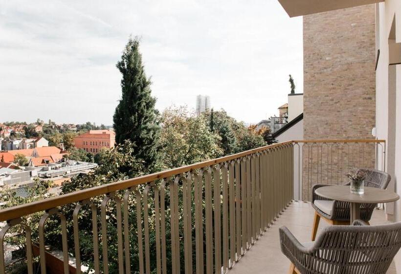 اتاق استاندارد با بالکن, Boutique Hotel Hoh