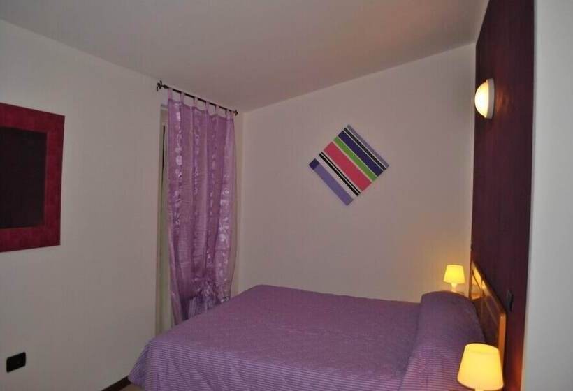 スタンダードトリプルルーム, Albergo Quattro Pini