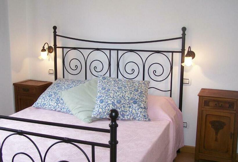 Номер Стандарт, B&b Torre Lara