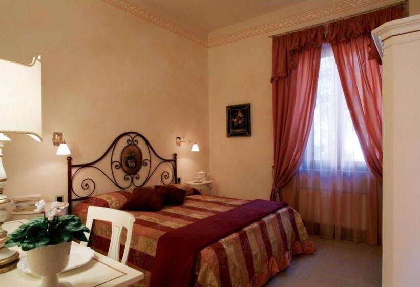 Номер Стандарт, Villa Della Certosa