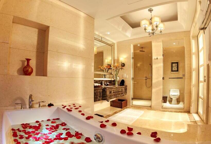 סוויטת אקזקיוטיב עם נוף לגינה, Carp Islet Resort Fuzhou