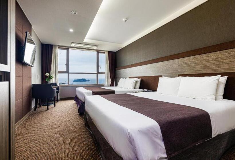 Семейный Номер Вид на Море, Eastern Hotel Jeju