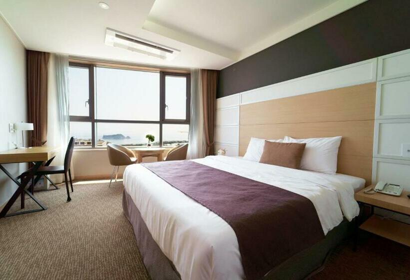 Номер Deluxe, Eastern Hotel Jeju