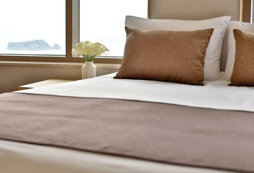 디럭스 룸, Eastern Hotel Jeju
