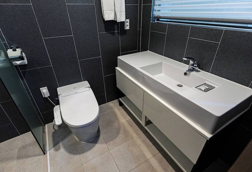 Номер Стандарт, Eastern Hotel Jeju