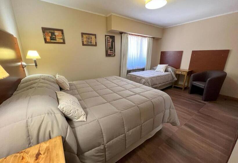 اتاق استاندارد سه نفره, Le Charme Con Parking