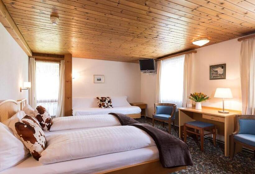 غرفة قياسية ثلاثية, Oberland