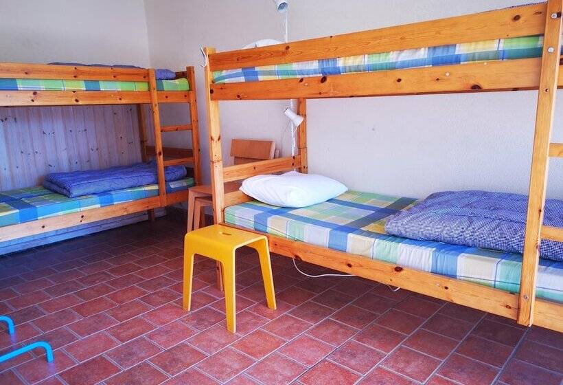 Economy Quadruple Room, åhus B&b Och Vandrarhem
