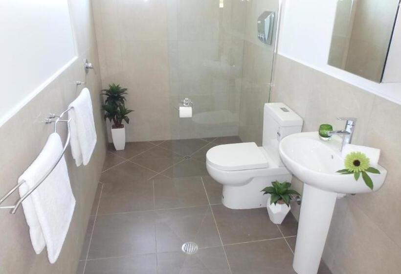 Апартаменты 2 Спальни, Nautilus Apartments