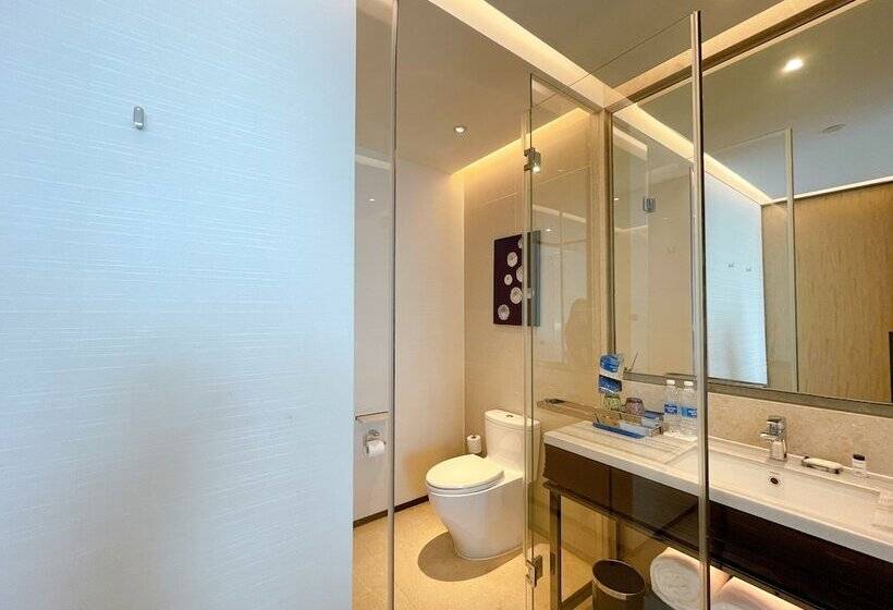 غرفة كلوب, Sheraton Zibo