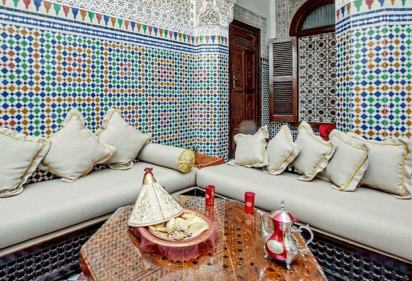سوییت, Riad Dar Essalam