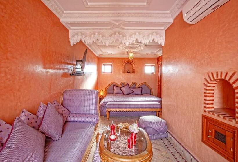 اتاق لوکس با بالکن, Riad Dar Essalam