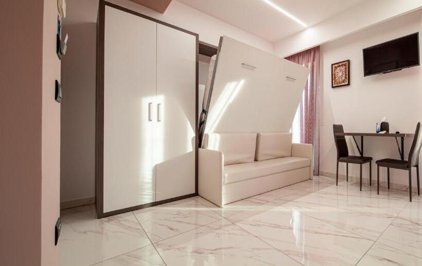 Апартаменты 1 Спальня с Видом, Casa Vacanze Mariaelena   Momena