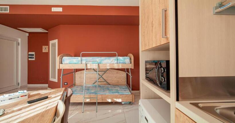 Апартаменты 1 Спальня с Видом, Casa Vacanze Mariaelena   Momena