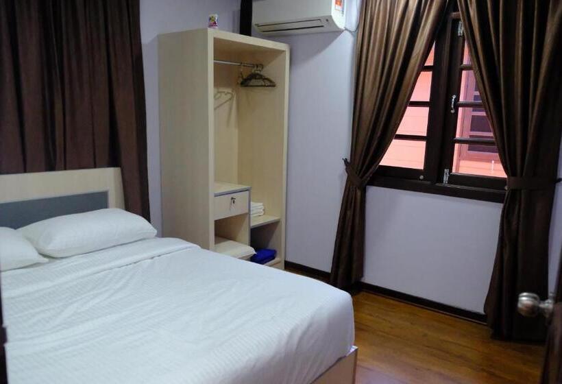 کلبه ییلاقی, D Razna Chalet Pantai Seberang Takir