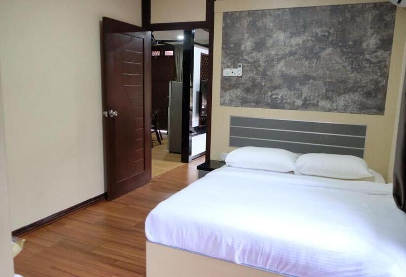 کلبه ییلاقی, D Razna Chalet Pantai Seberang Takir