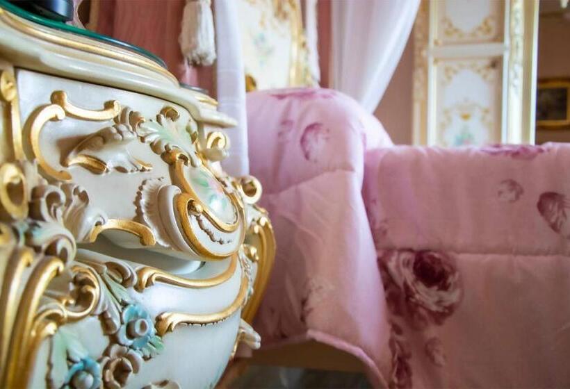 Номер Стандарт Вид на Бассейн, Colazione Da Tiffany   Villa Bei Ricordi   B&b   Spa Privata