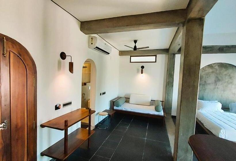 Люкс, Kave Hotels   Pondicherry