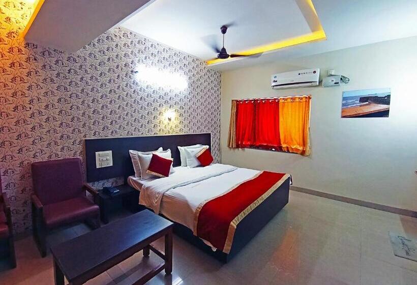 اتاق لوکس, Anjaneya Residency
