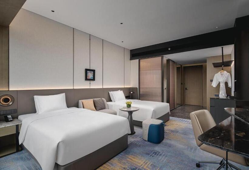 스탠다드 룸 거실포함, Crowne Plaza Shangluo By Ihg