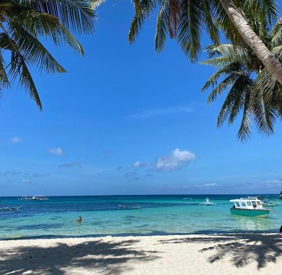 スタンダードルーム, Castle Rock Boracay