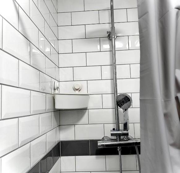 Номер Стандарт, Papaya’s En Suite