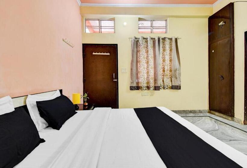 三人经典房间, Oyo Shree Ram Guest House