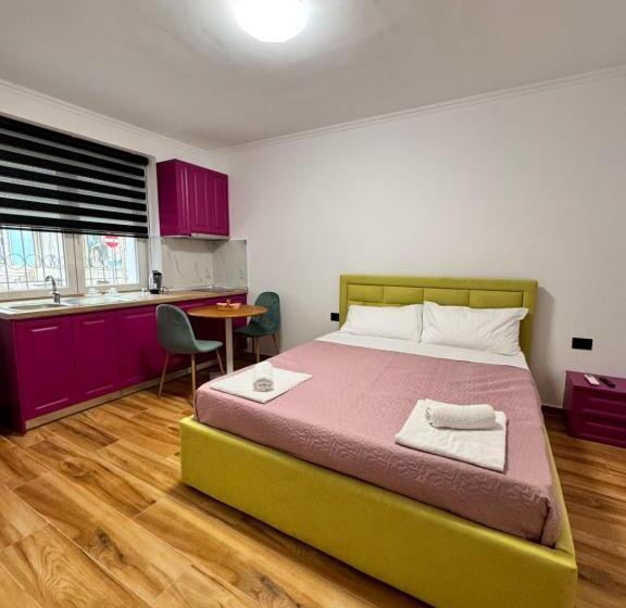 스탠다드 룸, Keli’s Apartments